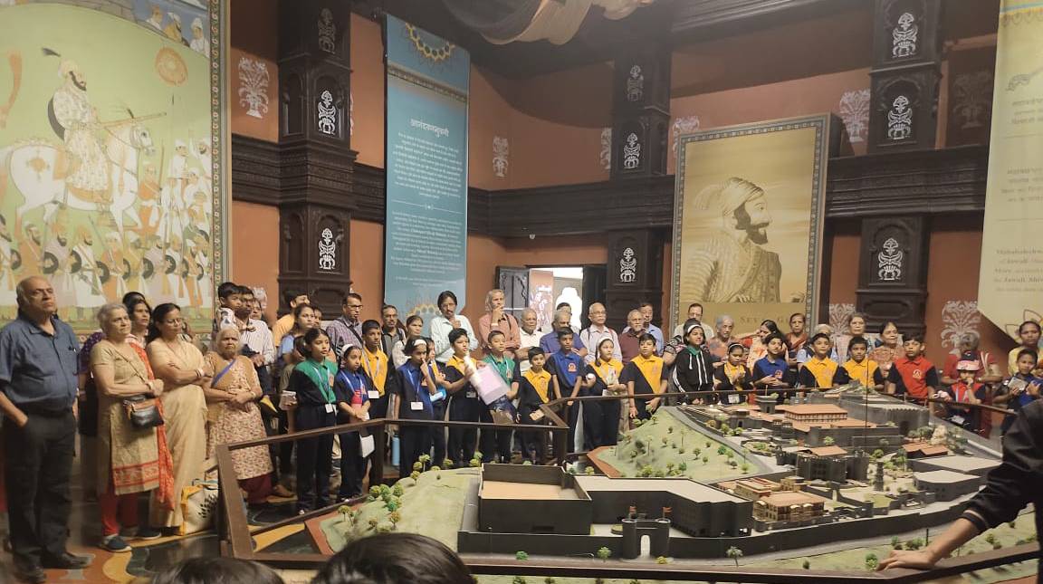 Suryadatta National School Students Visit Shivshrushti Theme Park