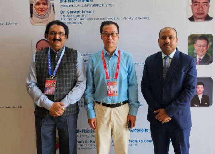 Networking with Distinguished persons in Kunming, China (1)