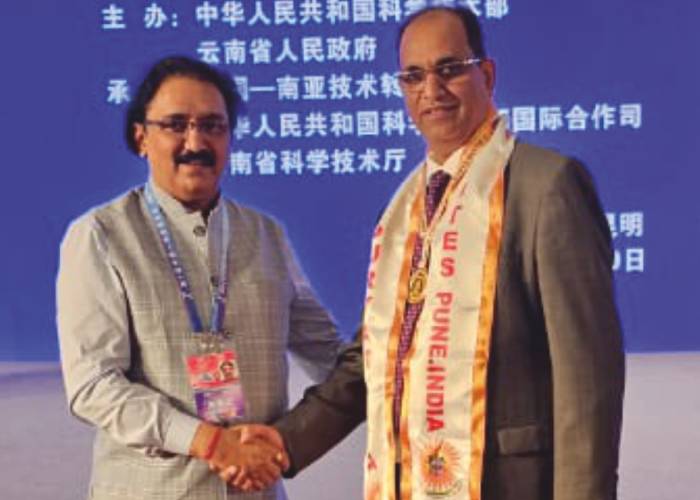 Networking with Distinguished persons in Kunming, China (3)