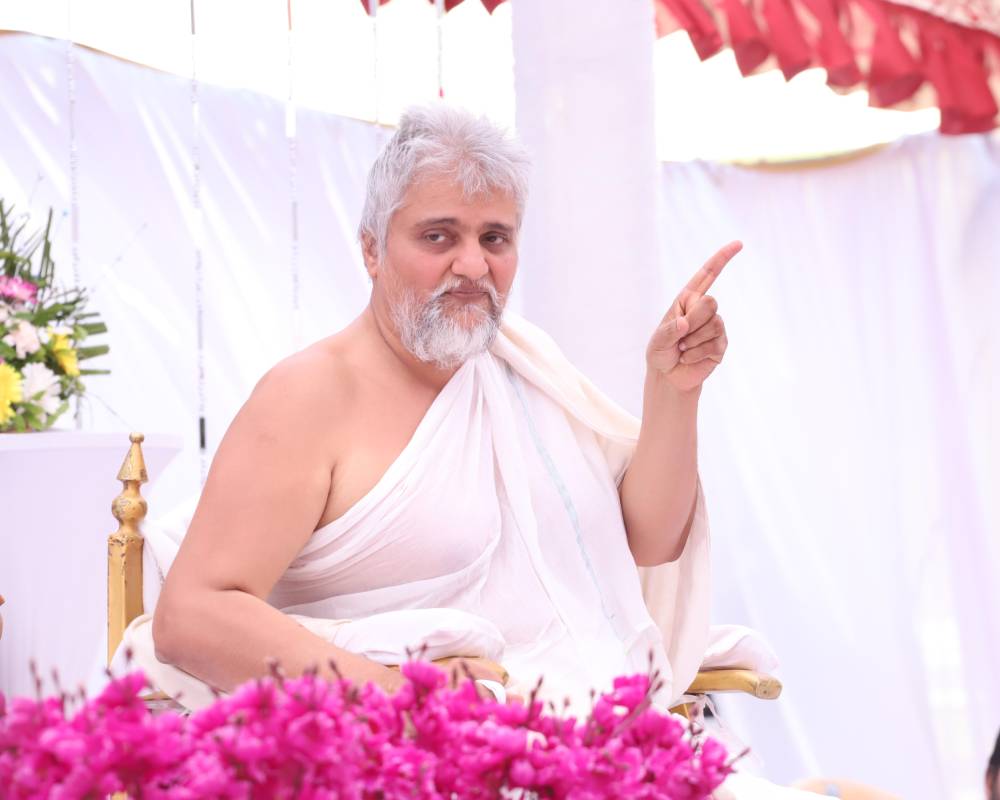 Jainacharya Yugbhushan Suriji Maharaja interactive Session