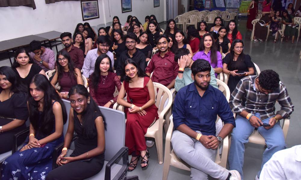 Large crowd of happy students enjoying and celebrating Freshers Fiesta 2026 at Suryadatta.