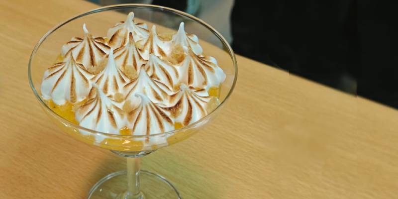 Special ice cream dish prepared by International Chef Alexandre Morado at Suryadatta College.